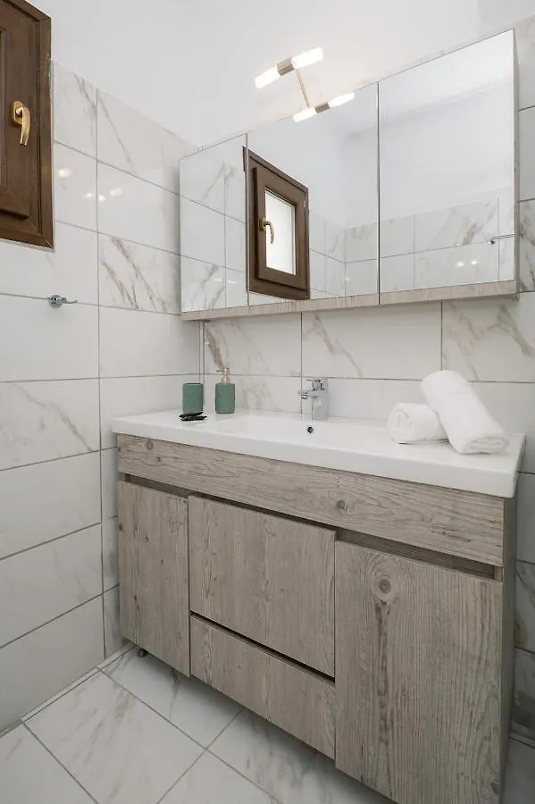 Apartamento Lakis Residence Vlachata